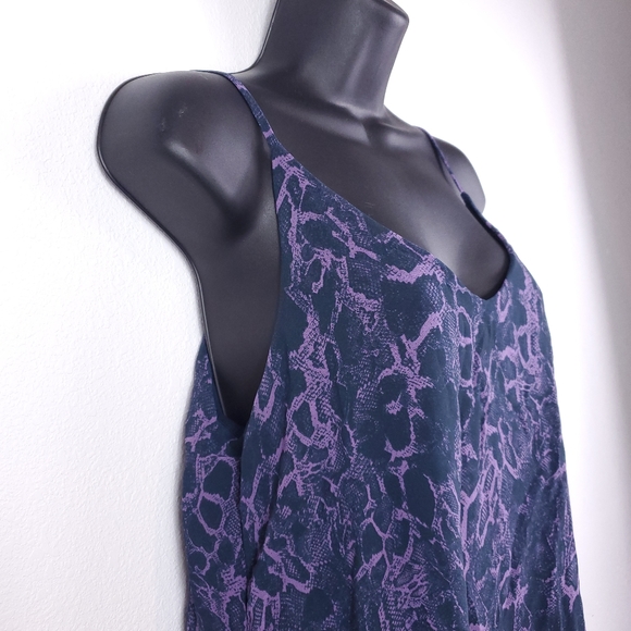 Banana Republic Purple Snakeskin Camisole - Picture 3 of 6
